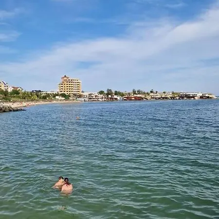 Daire Aпартамент с две спални, кухня и хол Ravda