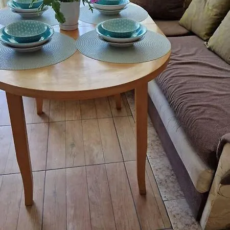 דירה Aпартамент с две спални, кухня и хол רבדה